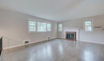 4837 RANDOLPH Dr, Annandale, VA 22003