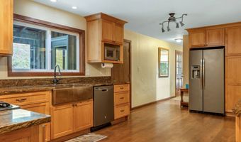 42274 ZIAK GNAT CREEK Ln, Astoria, OR 97103