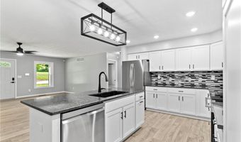 934 E Crothersville Rd, Austin, IN 47102