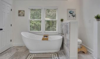 304 Forkwood Trl, Woodstock, GA 30189