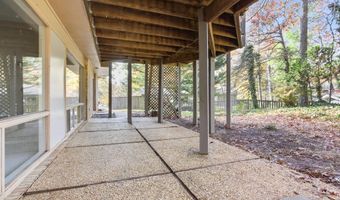 4024 IVA Ln, Annandale, VA 22003