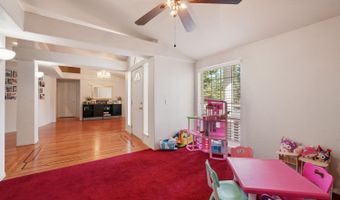 15947 Butterfield Ln, Anderson, CA 96007