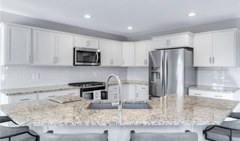 124 Northill Dr A, Amherst, NY 14221
