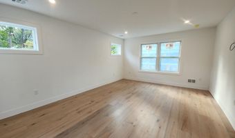 635 E Bay Ave, Barnegat, NJ 08005