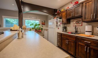 18860 Roselle Cv, Auburn, IN 46706