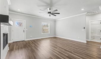 2 Creetown Ln, Bella Vista, AR 72715