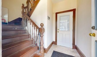 14 Bayard St, Boston, MA 02134