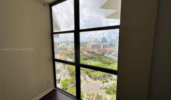 18181 NE 31 Ct 2705, Aventura, FL 33160