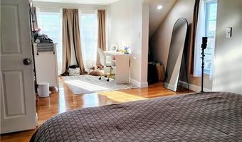 3871 Mendon Rd, Cumberland, RI 02864