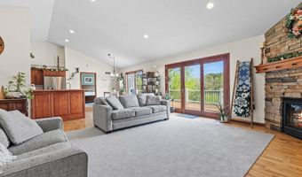 9760 Jade Dr, Allendale, MI 49401