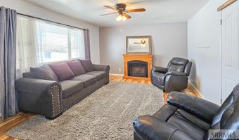 627 S Thelma Ave, Arco, ID 83213