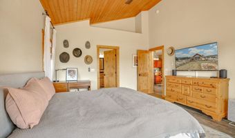 25 Jarosa Creek Rd, Angel Fire, NM 87110