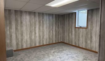 500 E 9th St, Bridgewater, SD 57319