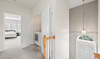 24687 KINGS CANYON Sq, Aldie, VA 20105