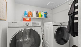 121 Golf Range St, Las Vegas, NV 89145