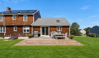22 JH Dwyer Dr, Middletown, RI 02842