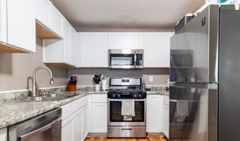 2011 Rosewood Ave, Anderson, IN 46011