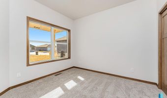 2316 E Tinley St, Brandon, SD 57005