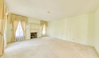509 E Mitchell St, Adel, GA 31620