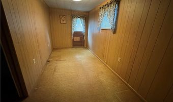 314 Pine St, Ambridge, PA 15003