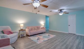 5052 Schira St, Bay St. Louis, MS 39520