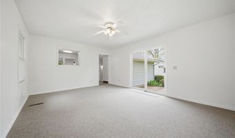 950 Southwood Dr, Ashtabula, OH 44004