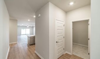 14976 Greenleaf Dr, Athens, AL 35613