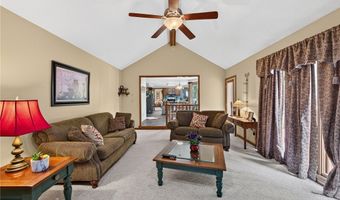 231 Londonderry Ln, Amherst, NY 14068
