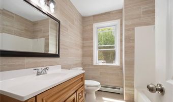 87 Lyman Ave, North Providence, RI 02911