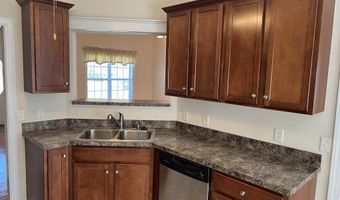 4219 Maple Dr, Ayden, NC 28513