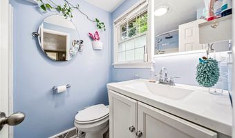 6453 Old Woods Rd, Ashtabula, OH 44004