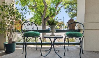 1300 Regent St, Alameda, CA 94501