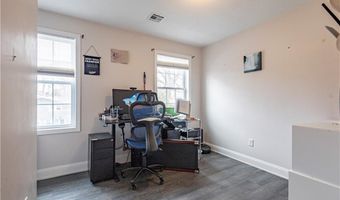 88 Phillip Ave, Cumberland, RI 02864