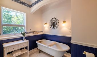 54980 MORRISON Rd, Bandon, OR 97411