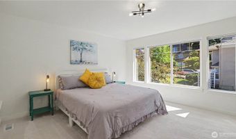 14719 102nd Ave NE, Bothell, WA 98011