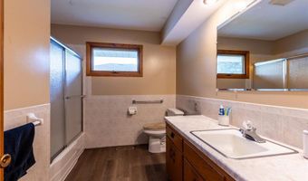 1801 8th Ave SW, Austin, MN 55912