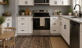 23 Trafalgar Sq 23, Barre, MA 01005