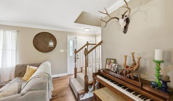 594 Sams Way, Abingdon, VA 24210
