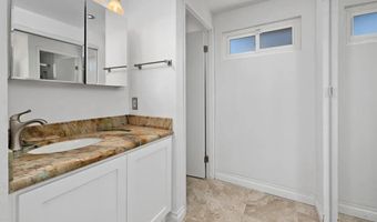 5020 Park Rim Dr, San Diego, CA 92117