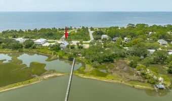 127 Harbor Cir, Alligator Point, FL 32346