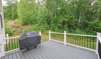 61 Grapevine Rd, Bedford, NH 03110