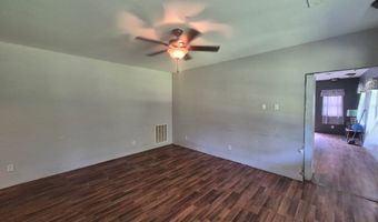 7041 Hancock Dr, Bay St. Louis, MS 39520