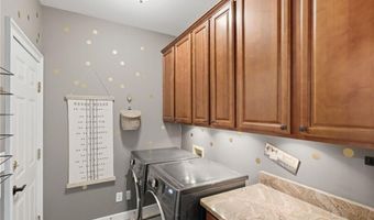 5050 Southlake Dr, Alpharetta, GA 30005