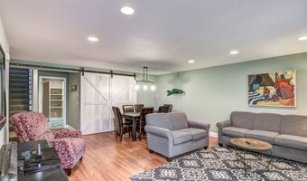 1312 Knollwood Trl, Altoona, WI 54720