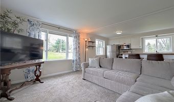 241 East Ave, Akron, NY 14001