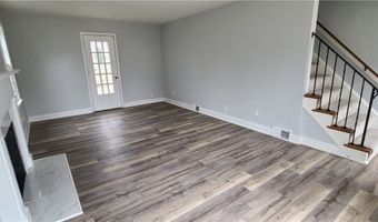 954 Hartford Ave, Akron, OH 44320