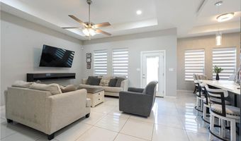 520 Country Club Dr, Alamo, TX 78516