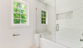 337 Sunnyside Rd, Tappahannock, VA 22560