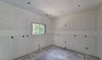 28 Lockhart Dr, Bella Vista, AR 72715