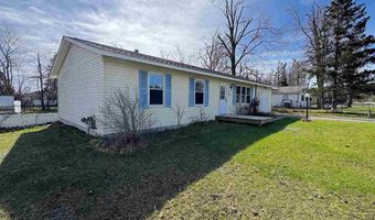 7165 Chicago St, Alanson, MI 49706